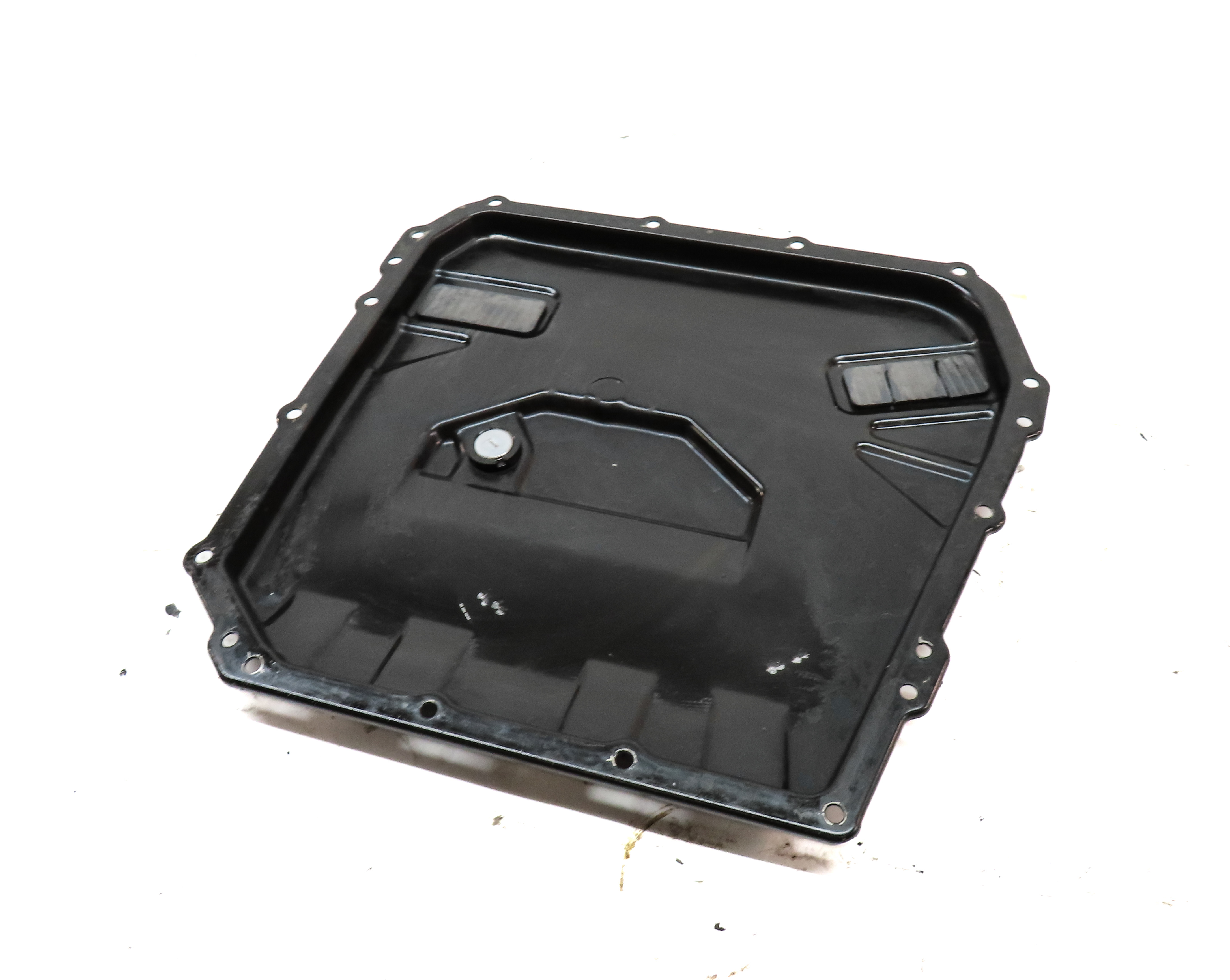 10-22 PORSCHE MACAN AUDI A5 S4 RS5 S5 S6 S7 (B8 8T C7 4G8) TRANSMISSION OIL PAN — exact item pictured
